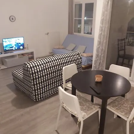 Domaine Regence - 6 Persons - Netflix Apartment Serris